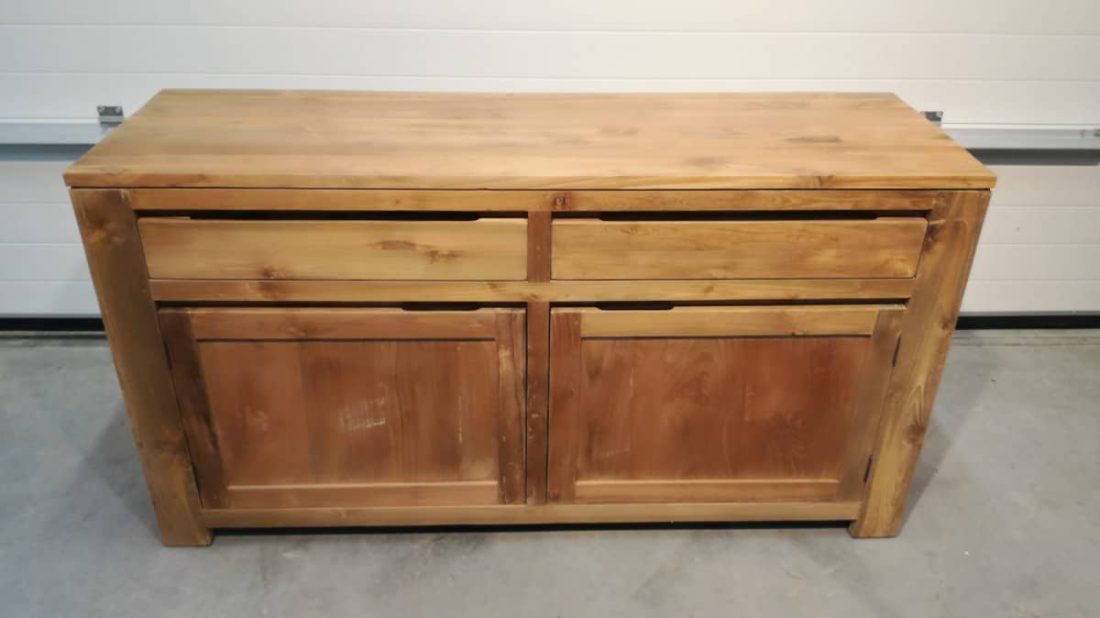 teakhouten dressoir